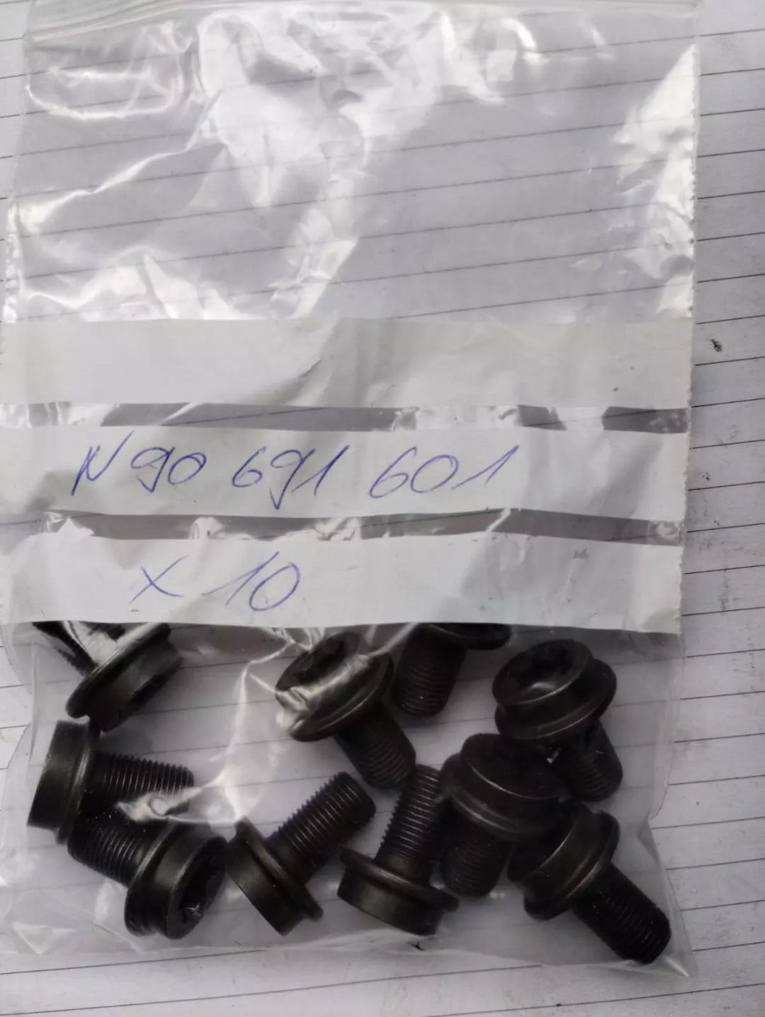 ORIGINAL VW GROUP PARTS, SOCKET HEAD BOLT WITH HEX. 10 PCS. Nr: N90691601