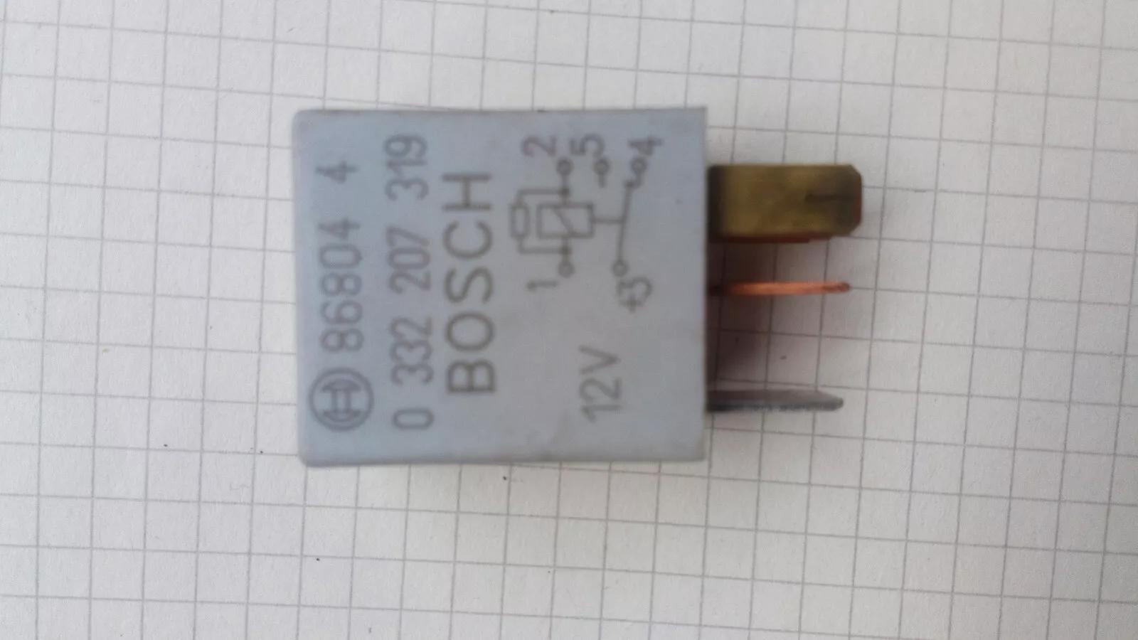 Bosch Relay, Relais. Teilenr: 0 332 207 319. 868044