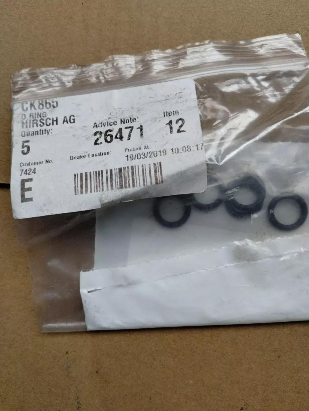 ORIGINAL BENTLEY DIPSTICK O RING. 5 PCS.Nr: CK865